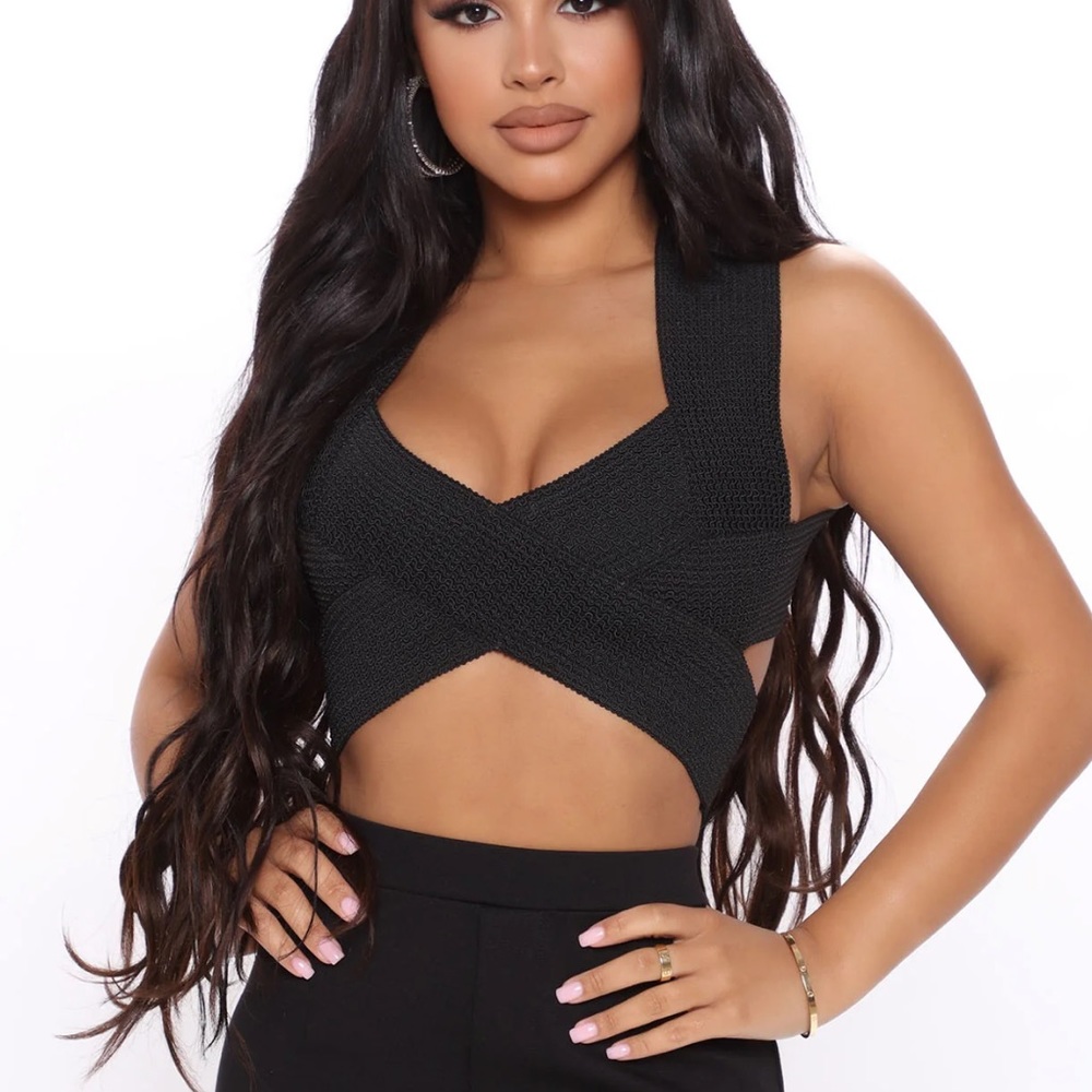 Fashion Nova Strappy top NWT